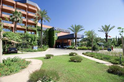 سیمنا هتل اند هالیدی ویلیج