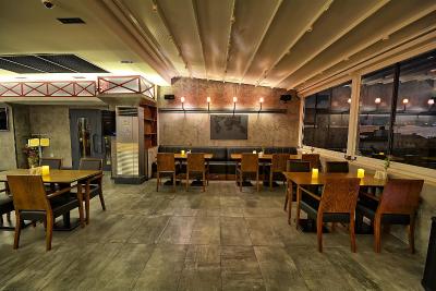 سمیر دلوکس هتل