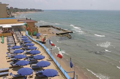 گرند هتل دی سزاری