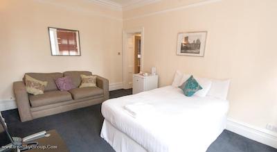 نایت بریج گرین لندن