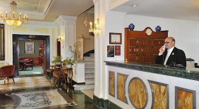 مکنات پالاس