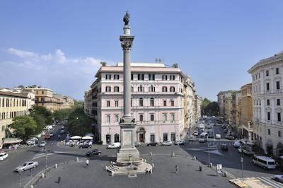 مکنات پالاس