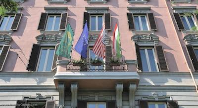 مکنات پالاس