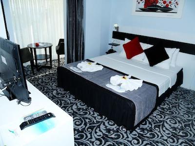 پندیک مارین