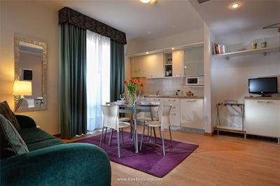 الیت هتل رزیدنس