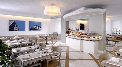 بست وسترن سیتی میلانو سنترو