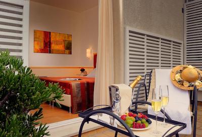 بست وسترن سیتی میلانو سنترو