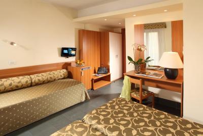 کیامپینو هتل