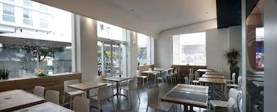 بست وسترن بولونیا