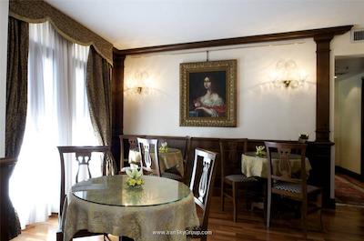 هتل ال کدگا