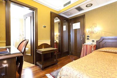 هتل ال کدگا