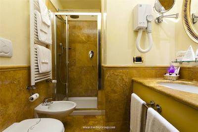 هتل ال کدگا