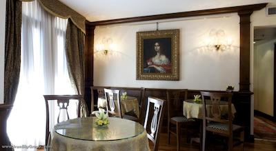 هتل ال کدگا