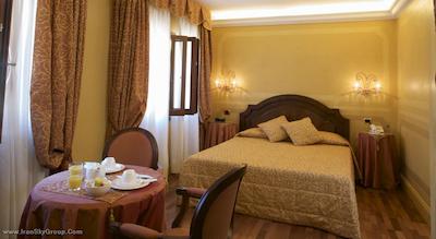 هتل ال کدگا