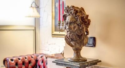 اورلیوس آرت گالری هتل