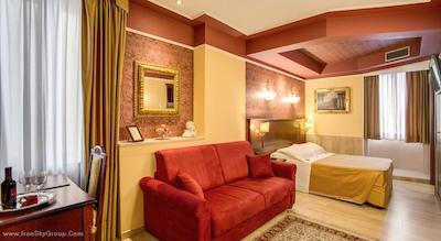 اورلیوس آرت گالری هتل