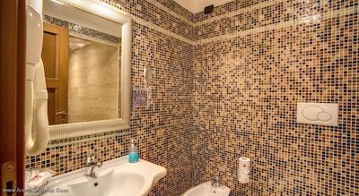 اورلیوس آرت گالری هتل