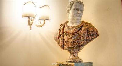 اورلیوس آرت گالری هتل