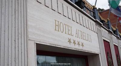 اورلیوس آرت گالری هتل