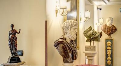 اورلیوس آرت گالری هتل