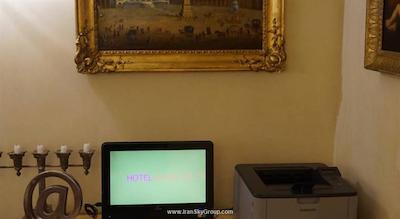 اورلیوس آرت گالری هتل