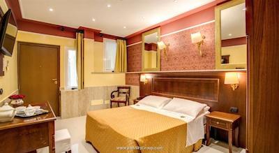 اورلیوس آرت گالری هتل