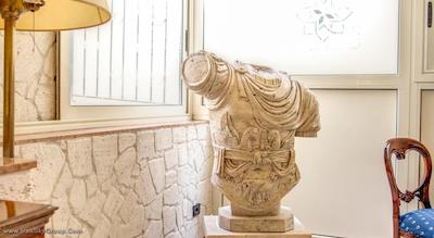 اورلیوس آرت گالری هتل