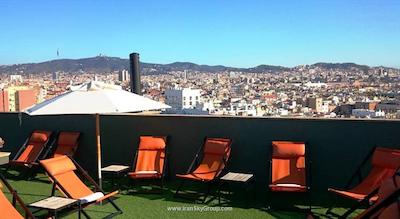 بارسلونا یونیورسال