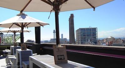 بارسلونا یونیورسال