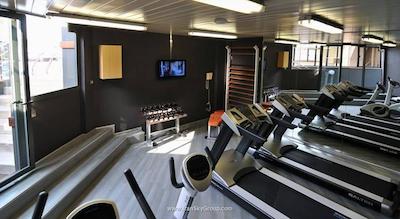 بارسلونا یونیورسال