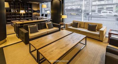 بارسلونا یونیورسال