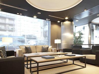 بارسلونا یونیورسال