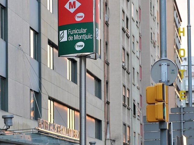 بارسلونا یونیورسال