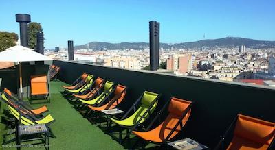 بارسلونا یونیورسال