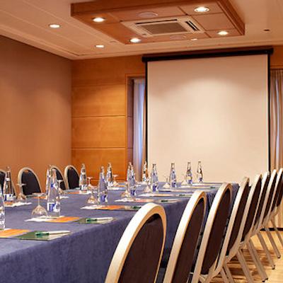 بارسلونا یونیورسال