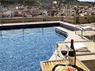 بارسلونا یونیورسال