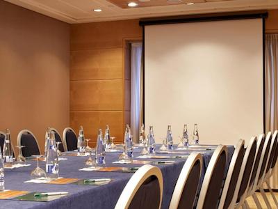 بارسلونا یونیورسال