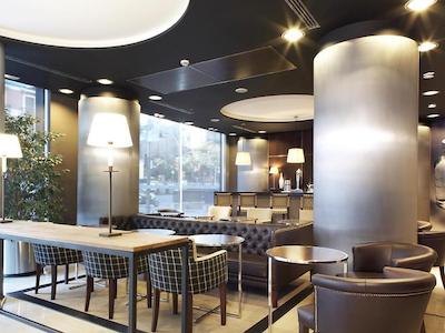 بارسلونا یونیورسال