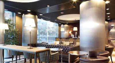 بارسلونا یونیورسال