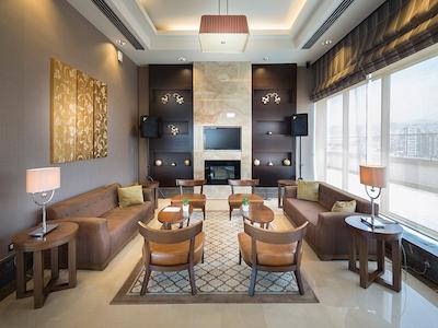 تایتانیک بیزینس کارتال