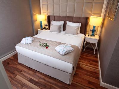 گرند دورماز هتل