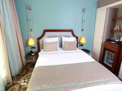 گرند دورماز هتل