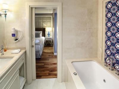 گرند دورماز هتل