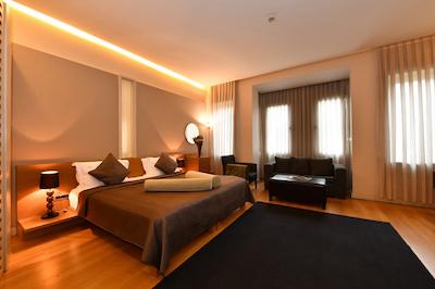 آنسن سوئیتس