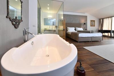 آنسن سوئیتس