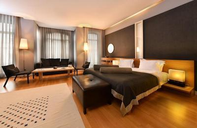 آنسن سوئیتس