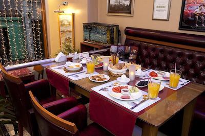 سلطان احمد سوئیتس