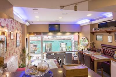 سلطان احمد سوئیتس