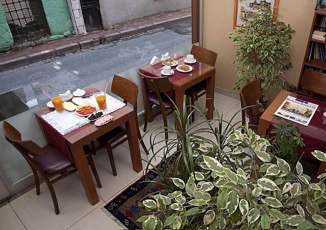 سلطان احمد سوئیتس