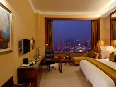 کمپینسکی شنژن